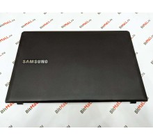 Крышка матрицы (экрана) для ноутбука Samsung np270e5e (чёрная)