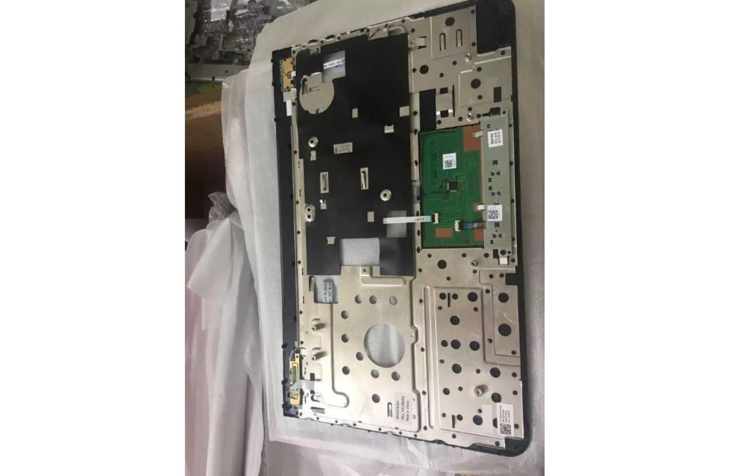 Топкейс DELL N5110 / Корпус ноутбука