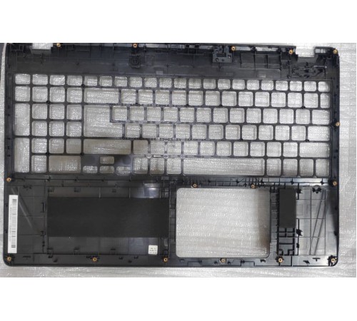 Верхняя часть корпуса (топкейс) для ноутбука Acer Aspire ES1 (панель тачпада, palmrest Новый)